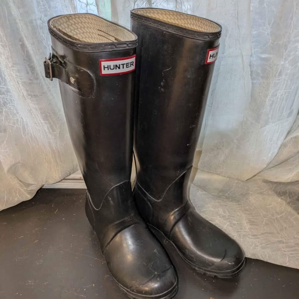 Hunter Classic Black Tall Boots